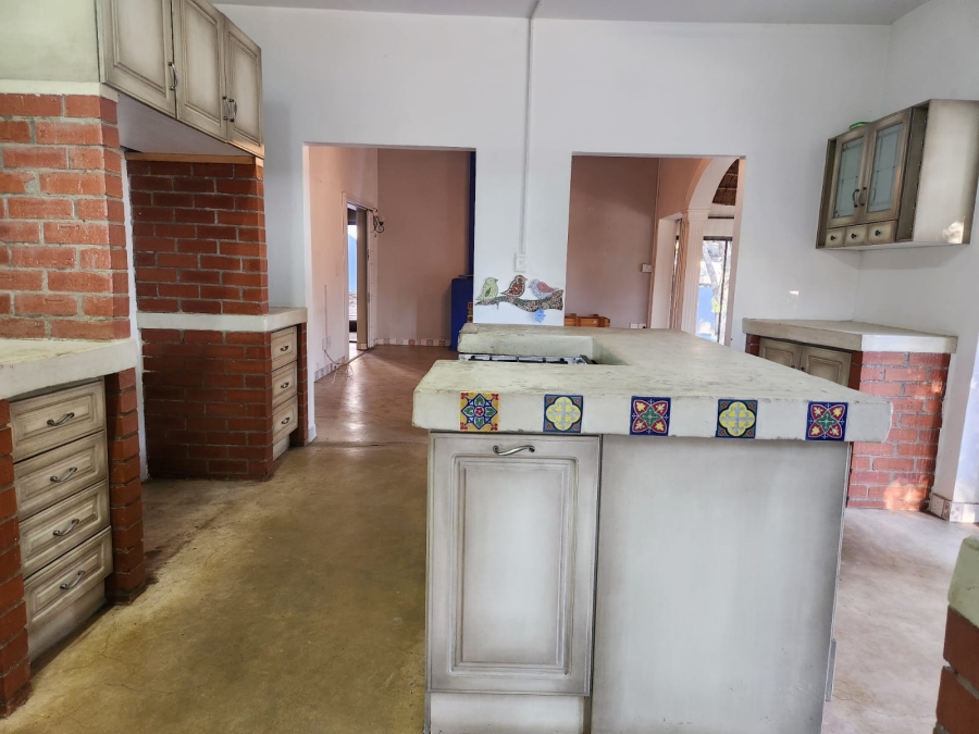 5 Bedroom Property for Sale in Cashan North West